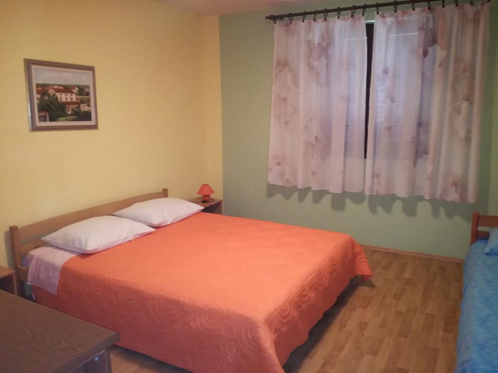 Apartment Nela Funtana Exteriér fotografie